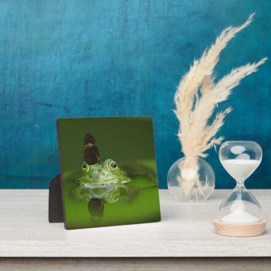Cute frog met een Butterfly aan zijn neus Fotoplaat (Insitu)
