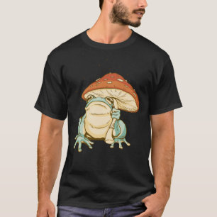Cute Frog Mushroom Pet Cottcore Aesthetic Illus T-shirt