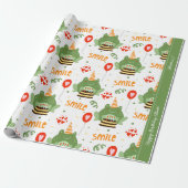 Cute Frog Pattern met Smile Text Happy Birthday Cadeaupapier (Uitgerold)