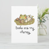 Cute Frog Reading - Books Are My Therapy Kaart (Staand voorkant)