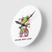 Cute Frog Riding Bicycle | Funny Frog Lover Gift Ronde Klok (Hoek)