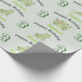 Cute Frogs in Lily Pond Birthday Kids Name Age Cadeaupapier (Hoek)
