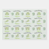 Cute Frogs in Lily Pond Birthday Kids Name Age Inpakpapier Vel (Voorkant)