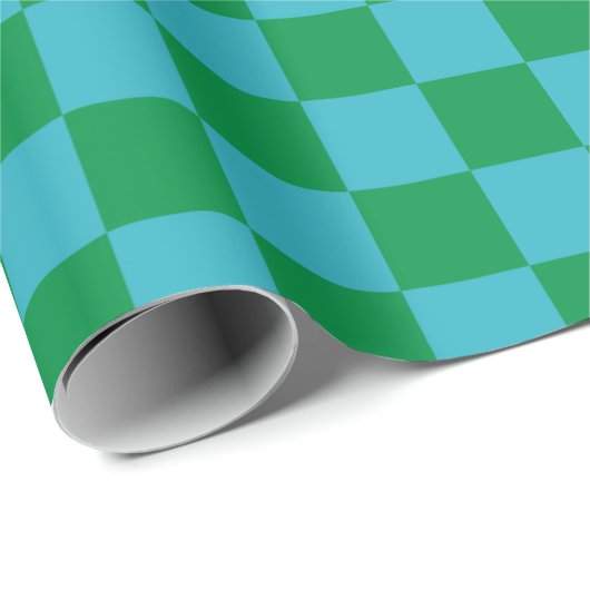 Cute Fun Modern Checkerboard Blue Green Geometric Cadeaupapier (Rol Hoek)