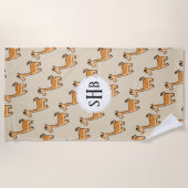 Cute Funny Cartoon Giraffes met Initialen Strandlaken (Voorkant)