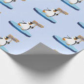 Cute Funny Cartoon Penguin Merry Kerstmis Cadeaupapier (Hoek)