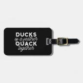 Cute Funny Ducks Puns Quote II Black Ver Bagagelabel (Voorkant horizontaal)