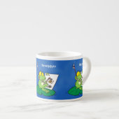 Cute funny green frog cartoon illustration espresso kop (Voorkant rechts)