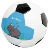 Cute funny hippopotamus with bird cartoon voetbal (Drie kwart)