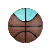 Cute funny leafy sea draak cartoon illustratie basketbal (Rechts)