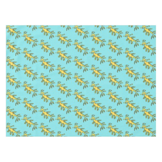 Cute funny leafy sea draak cartoon illustratie tafelkleed (Voorkant (Horizontaal))