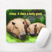 Cute Funny Napping Capybaras door Pond Muismat (Met muis)