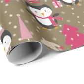 Cute Funny Penguin Pink Xmas Trees Kinder Kerstmis Cadeaupapier (Rol Hoek)