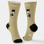 Cute Funny Tuxedo Cat & Paws on Light Beige Sokken (Gebogen)