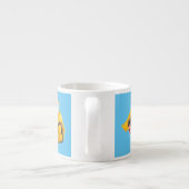 Cute funny yellow bulldozer cartoon character  espresso kop (Achterkant)
