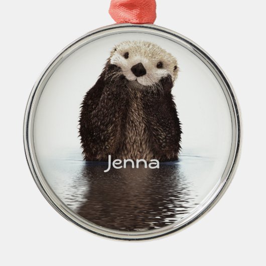 Cute Furry Otter in Water met naam Metalen Ornament (Voorkant)