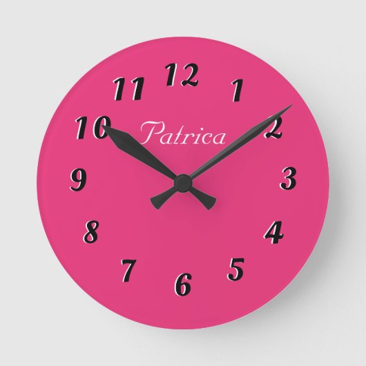 Cute Fushia en White Personalized Wall Clock Ronde Klok (Voorkant)