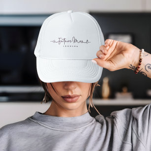 Cute Future Mrs Script Heart Ring Custom Trouw Trucker Pet
