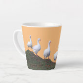 Cute Geese Cust. Oranje latte Mok (Linkerhoek)