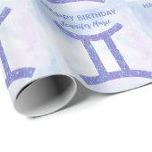 Cute Gemini Sign Custom Paars Happy Birthday Cadeaupapier (Rol Hoek)