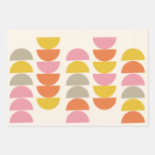 Cute Geometric Pattern in Pink Yellow and Oranje Inpakpapier Vel (Voorkant 2)