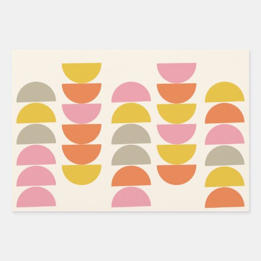 Cute Geometric Pattern in Pink Yellow and Oranje Inpakpapier Vel (Voorkant 2)