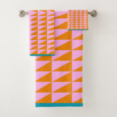 Cute Geometric Shape Pattern Pink Oranje Turquoise Bad Handdoek (Insitu)