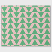 Cute Geometric Triangle Pattern in Roze and Green Cadeaupapier (Vlak)