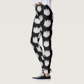 Cute Ghost Halloween Black en White Pattern Leggings (Links)