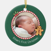 Cute Gingerbrood Man Baby's Eerste Kerstfoto Keramisch Ornament (Voorkant)