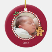 Cute Gingerbrood Man Baby's Eerste Kerstfoto Keramisch Ornament (Achterkant)