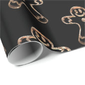 Cute Gingerbrood Man Black and Gold Kerstmis Cadeaupapier (Rol Hoek)