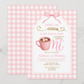 Cute Girl Bow Hot Cocoa 1st birthday Pink Gingham Kaart (Voorkant / Achterkant)