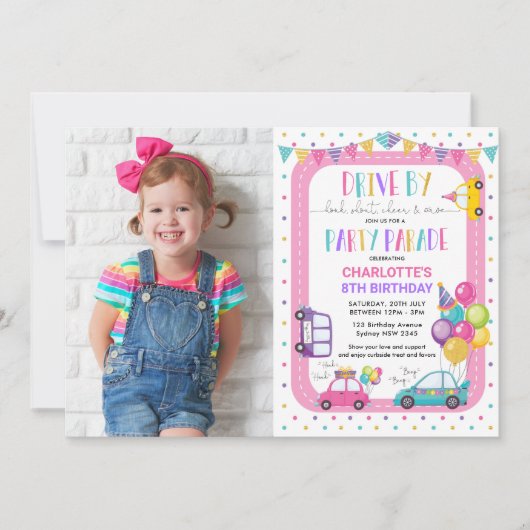 Cute Girl Drive Thru Birthday Party Parade Foto Kaart (Voorkant)
