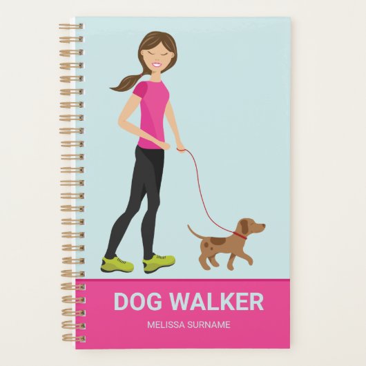 Cute Girl en een bruine hond - Dog Walker Planner (Voorkant)