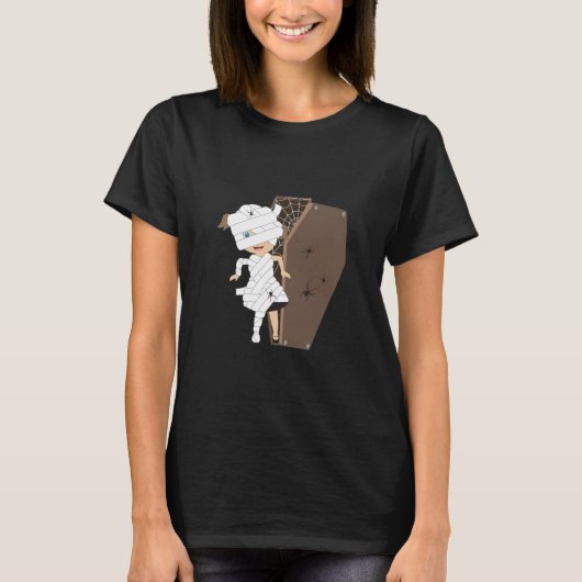 Cute Girl Mummy Coffin Halloween Design T-shirt (Voorkant)