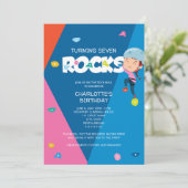Cute Girl Rock tijdens de Birthday Invitation Kaart (Staand voorkant)