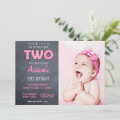 Cute Girls 2e verjaardag Roze Chalkboard Kaart (Staand voorkant)