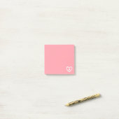 Cute Girly Pastel Pink Heart Monogram Initiaal Post-it® Notes (Op bureau)