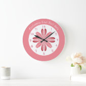 Cute Girly Pink Abstract Flower Petals personalise Grote Klok (Huis)