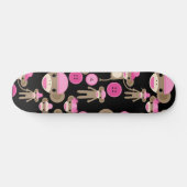Cute Girly Pink Sock Monkeys Girls op Black Skateboard (Horizontaal)