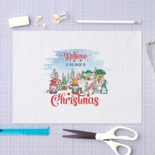 Cute Gnome Celebrating Christmas Holiday Tissuepapier (Craft)