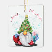 Cute Gnome met Pet met kerstbomen en cadeautjes -  Keramisch Ornament (Links)