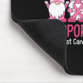 Cute Gnome Support Squad Breast Cancer Bewustheid Muismat (Hoek)