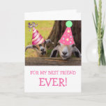 Cute Goat Best Friend Birthday Kaart<br><div class="desc">Fun-kaart met twee beste vrienden in hun pet van het feest! Geef de berichten een persoonlijk tintje en maak er plezier mee. Foto ©Christine Greenspan</div>