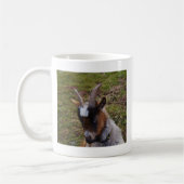 Cute Goat. Koffiemok (Links)