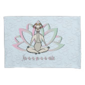 CUTE GOAT YOGA | Namaste GetYerGoat™ Kussensloop (Voorkant-Links)