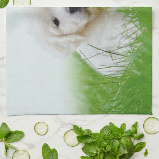 Cute Golden Retriever Puppy Dog Green Grass Theedoek (Gevouwen)