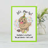 Cute Goldodenle Dog Birthday Party Invitation Kaart (Staand voorkant)