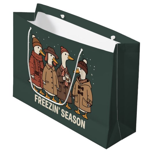 Cute Goose Freezin' Season Winter Cozy Fall Duck Groot Cadeauzakje (Voorkant Gekanteld)